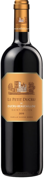 Bottle of Le Petit Ducru de Ducru-Beaucaillou 2019, a red wine from Saint-Julien, Bordeaux, France, 750ml