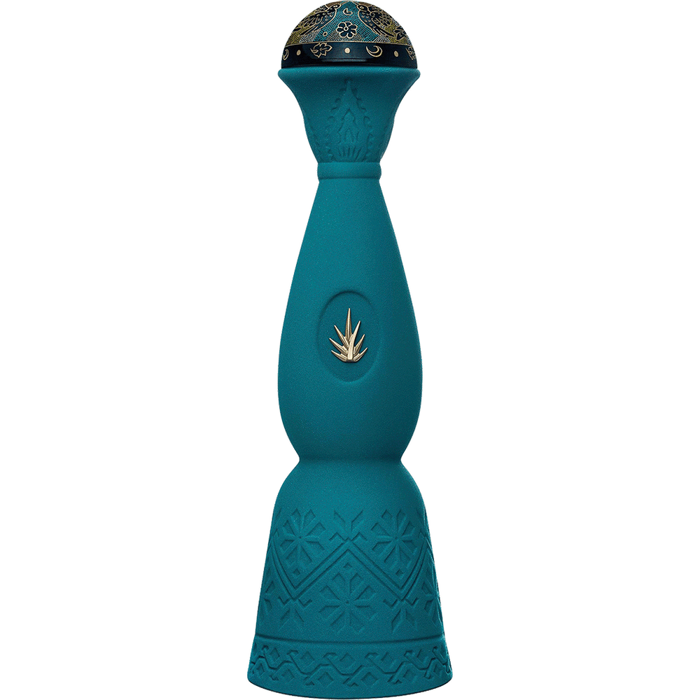 Green decanter of Clase Azul Guerrero Mezcal, a papalote mezcal from Guerrero, Mexico, 750ml
